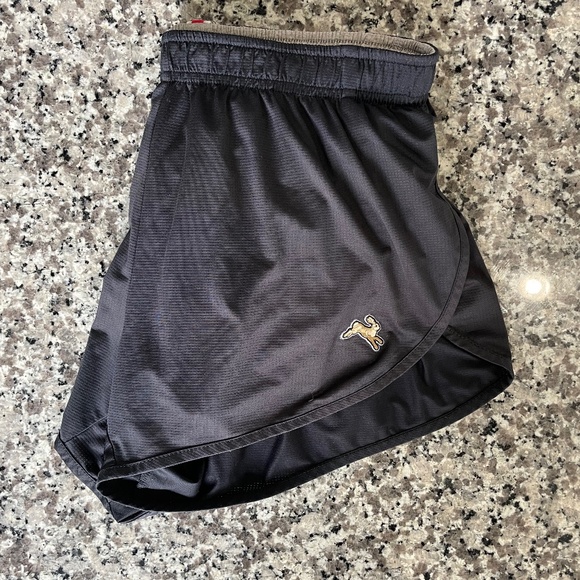 Tracksmith Women’s Split Shorts - Picture 1 of 3